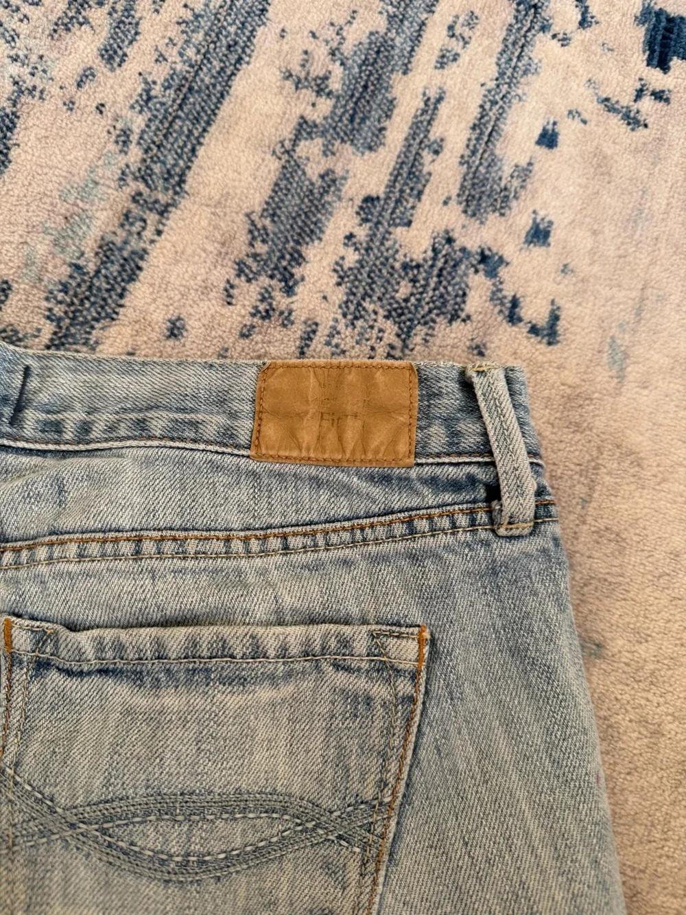 Abercrombie Short Denim Shorts Size 2